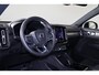 Volvo EX40 Single Motor Extended Range Plus Black Ed. 82 kWh IntelliSafe Assist/Surround - Parkeercamera achter - Harman/Kardon audio - Verwarmde voorstoelen, stuur & achterbank - Parkeersensoren voor & achter - Draadloze tel. lader - Warmtepomp - 20' LMV
