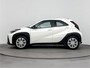 Toyota Aygo X Hybrid 115 play | Apple CarPlay/Android Auto | Cruise control Adaptive | Achteruitrijcamera | Airco |