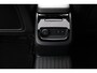 Volvo V60 T8 Plug-in hybrid AWD Ultra Dark | Trekhaak | Panoramadak | Sportstoelen | Long range | 19 Inch |