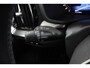 Volvo V60 T8 Plug-in hybrid AWD Ultra Dark | Trekhaak | Panoramadak | Sportstoelen | Long range | 19 Inch |