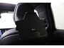 Volvo V60 T8 Plug-in hybrid AWD Ultra Dark | Trekhaak | Panoramadak | Sportstoelen | Long range | 19 Inch |