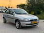 Opel Corsa 1.2i-16V Onyx