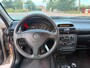 Opel Corsa 1.2i-16V Onyx
