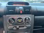 Opel Corsa 1.2i-16V Onyx