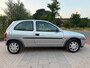 Opel Corsa 1.2i-16V Onyx