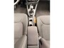 Renault Clio Estate 0.9 TCe 90PK Limited Navigatie / Cruisecontrol / PDC Achter