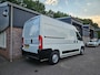 Peugeot Boxer 330 2.2 BlueHDi 140 L2H2 Premium Trekhaak! Airco! NAP! Cruise Control! Nette Bus!