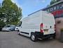 Peugeot Boxer 330 2.2 BlueHDi 140 L2H2 Premium Trekhaak! Airco! NAP! Cruise Control! Nette Bus!