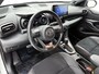 Toyota Yaris 1.5 Hybrid GR Sport | JBL | Head-up Display | Dodehoek detectie | Stoel+Stuurverwarming | Parkeersensoren voor+achter | Draadloze telefoonlader | Apple CarPlay/Android Auto | Cruise Control Adaptive |