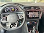 Volkswagen Tiguan 1.4 TSI 245pk DSG eHybrid R-Line Business · Camera · Stuur- & Stoelverwarming · Dodehoeksensor · Parkeer Assistent · Elek. Achterklep · 19"Velgen ·
