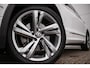 Volkswagen Tiguan 1.4 TSI eHybrid R-Line Business+ - Trekhaak | Winter pack | HUD | Dode hoeksens. | Ad. Cruise | IQ LED