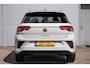 Volkswagen T-Roc 1.5 TSI R-Line Edition | Adapt cruise | Panorama dak | 19" LM