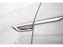 Volkswagen T-Roc 1.5 TSI R-Line Edition | Black edition | Adapt cruise | Panorama dak | 19" LM