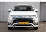 Mitsubishi Outlander 2.4 PHEV Intense+ -Afn. trekhaak | Elec. stoel | Nav | Stoelverw. | Cam