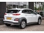 Hyundai Kona Electric EV Premium 64 kWh | Fase 3 | Stoelventilatie | Achterbankverw. | Adpt. cruise