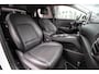 Hyundai Kona Electric EV Premium 64 kWh | Fase 3 | Stoelventilatie | Achterbankverw. | Adpt. cruise