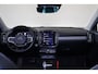 Volvo XC40 T5 Recharge Inscription - IntelliSafe - Parkeercamera achter - Verwarmde voorstoelen - Parkeersensoren voor & achter - 19' LMV - BLIS - Trekhaak semi-elektrisch inklapbaar