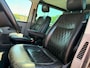 Volkswagen Transporter 2.0 TDI L2H1 DC Highline PANO/DSG/XENON