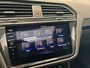 Volkswagen Tiguan 1.4 TSI 245pk DSG eHybrid Life Business · Panoramadak · 360 Camera · Inklap. Trekhaak · Head-Up Display · Dodehoeksensor · Parkeer Assistent ·