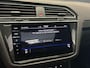 Volkswagen Tiguan 1.4 TSI 245pk DSG eHybrid Life Business · Panoramadak · 360 Camera · Inklap. Trekhaak · Head-Up Display · Dodehoeksensor · Parkeer Assistent ·