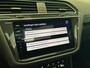 Volkswagen Tiguan 1.4 TSI 245pk DSG eHybrid Life Business · Panoramadak · 360 Camera · Inklap. Trekhaak · Head-Up Display · Dodehoeksensor · Parkeer Assistent ·
