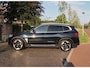BMW iX3 High Executive 80 kWh | Panoramadak | Head-Up Display | Harman Kardon | Sfeerverlichting | ACC | Apple Carplay |