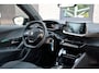 Peugeot 2008 1.2 PureTech Allure Pack 130PK Automaat | Navigatie | Achteruitrijcamera | Virtual Cockpit
