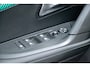 Peugeot 2008 1.2 PureTech Allure Pack 130PK Automaat | Navigatie | Achteruitrijcamera | Virtual Cockpit