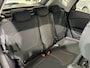 Renault Captur 120PK TCe Intens Automaat | Trekhaak | Navi | LM Velgen Hoogglans Zwart | Camera | Parkeersensoren | Full LED | Climate Control | Cruise Control | Keyless Entry | Elektrische Ramen & Spiegels | Licht & Regen Sensor |