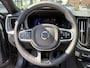 Volvo XC60 2.0 T6 Plug-in hybrid AWD Plus Black Edition TOPSTAAT! | DEALER ONDERHOUDEN | 100% ONGEVAL VERLEDEN VRIJ | TREKHAAK | HARMAN KARDON | 360 CAMERA| MEMORY STOELEN| ACHTERBANK VERWARMD|