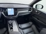 Volvo XC60 2.0 T6 Plug-in hybrid AWD Plus Black Edition TOPSTAAT! | DEALER ONDERHOUDEN | 100% ONGEVAL VERLEDEN VRIJ | TREKHAAK | HARMAN KARDON | 360 CAMERA| MEMORY STOELEN| ACHTERBANK VERWARMD|