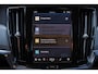 Volvo V90 T6 AWD Inscription Expression - IntelliSafe Assist & Surround - Adaptieve LED koplampen - Verwarmde voorstoelen & stuur - Parkeersensoren achter - Elektr. bedienb. voorstoelen met geheugen - Head up display - Extra getint glas - Inklapbare trekhaak - 19' LMV