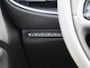 Fiat 500e La Prima 42 kWh PANO | PDC + CAMERA | ADAPT. CC | 17''LM | APPLE-CARPLAY | DODE HOEK