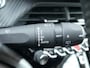 Peugeot e-208 EV Blue Lease Allure 50 kWh | CAMERA | PARKEERSENSOREN | ADAPTIVE CRUISE | APPLE CARPLAY / ANDROID AUTO | LMV 16" |