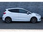 Ford Fiesta 1.0 EcoBoost 100 ST-Line | 5-Deurs | Climate Control | Cruise Control | Privacy Glas | Parkeersensoren | Navigatie | DAB | Apple Carplay | Android Auto | Verwarmbare Voorruit | LED Achterlichten | Armsteun
