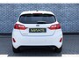 Ford Fiesta 1.0 EcoBoost 100 ST-Line | 5-Deurs | Climate Control | Cruise Control | Privacy Glas | Parkeersensoren | Navigatie | DAB | Apple Carplay | Android Auto | Verwarmbare Voorruit | LED Achterlichten | Armsteun