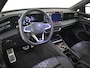 Volkswagen Tiguan 1.5 eHybrid R-Line Edition 204Pk DSG/AUTO | Glazen panorama-dak | Trekhaak uitklapbaar | Stoel/stuurverwarming | adapt cruise control | Climate control | dodehoek detectie | App connect | 19"LMV