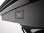 Volkswagen Tiguan 1.5 eHybrid R-Line Edition 204Pk DSG/AUTO | Glazen panorama-dak | Trekhaak uitklapbaar | Stoel/stuurverwarming | adapt cruise control | Climate control | dodehoek detectie | App connect | 19"LMV