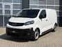Opel Vivaro 75 kwh 136 PK L2 / Elektrisch / PDC / Carplay / Trekhaak / Cruise / Navi / Dodehoek assist / Halfleder