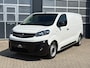 Opel Vivaro 75 kwh 136 PK L2 / Elektrisch / PDC / Carplay / Trekhaak / Cruise / Navi / Dodehoek assist / Halfleder