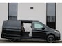 Mercedes-Benz V-klasse 300d / AMG / Exclusive / DC / 4-matic / Luchtvering / Pano / 360 Cam / Burmester / Vol Opties / NIEUWSTAAT.