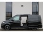 Mercedes-Benz V-klasse 300d / AMG / Exclusive / DC / 4-matic / Luchtvering / Pano / 360 Cam / Burmester / Vol Opties / NIEUWSTAAT.