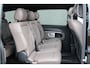 Mercedes-Benz V-klasse 300d / AMG / Exclusive / DC / 4-matic / Luchtvering / Pano / 360 Cam / Burmester / Vol Opties / NIEUWSTAAT.