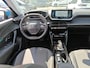 Peugeot e-2008 ALLURE PACK EV 50kWh 136pk | KLEURNAVIGATIE TOMTOM &APPLECARPLAY&ANDROIDAUTO | CLIMATE &CRUISE CONTROL | PARKEERHULP EN CAMERA ACHTER