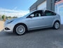 Ford Focus 1.6 Titanium met parkeersensoren en bluetooth telefoon en cruise controle
