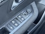 Peugeot 208 Business 1.2 Hybrid 110pk e-DCS6 | AUTOMAAT | APPLE CARPLAY / ANDROID AUTO | NAVI | CAMERA | PARKEERSENSOREN V + A |