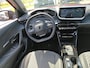 Peugeot e-2008 ALLURE EV 54kWh 156pk GROOTSTE RANGE 400KM | UNIEK GLAZEN SCHUIFDAK-PANODAK | WARMTEPOMP|STOELVERWARMING| KLEURNAVIGATIE TOMTOM&APPLECARPLAY&ANDROID-A