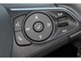 Opel Crossland 1.2-110pk Turbo 'Elegance'. Mooie en luxe hoogzitter ! Volautm. airco dual, cruise control, camera, comfortst., LM wielen, navigatie, telefoonvoorb., lane- en side assist, pdc v+a,  LED verl., trekhaak etc.