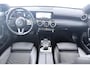 Mercedes-Benz A-klasse 200 Business Solution Plus Upgrade (CAMERA, STOELVERWARMING, NAVIGATIE, PARKEERSENSOREN)