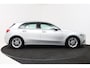 Mercedes-Benz A-klasse 200 Business Solution Plus Upgrade (CAMERA, STOELVERWARMING, NAVIGATIE, PARKEERSENSOREN)